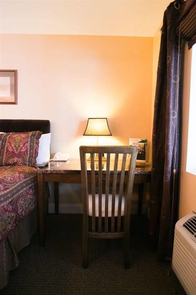 The Mount Vernon Inn Exterior foto